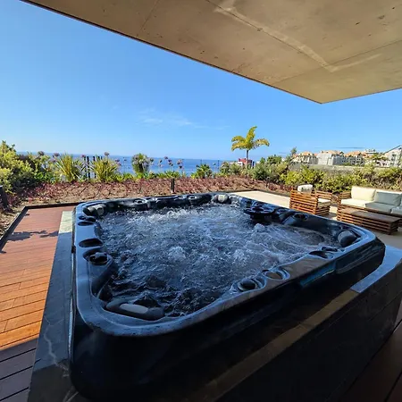 Savoy One Bedroom With Jaccuzzi - Style And Sophistication * Funchal (Madeira)