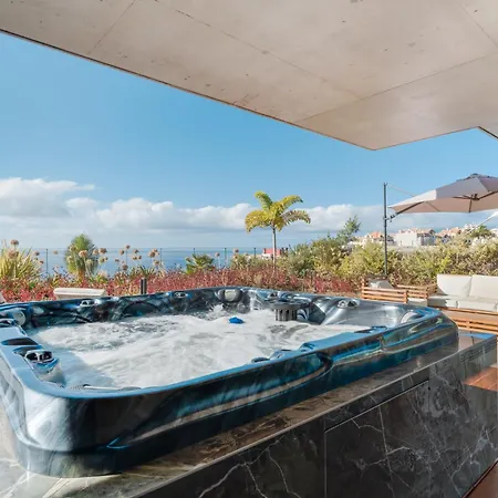 Savoy One Bedroom With Jaccuzzi - Style And Sophistication شقة فونشال